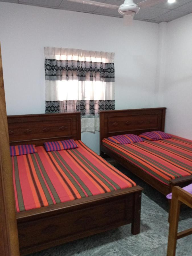 David Villa Anurâdhapura Extérieur photo