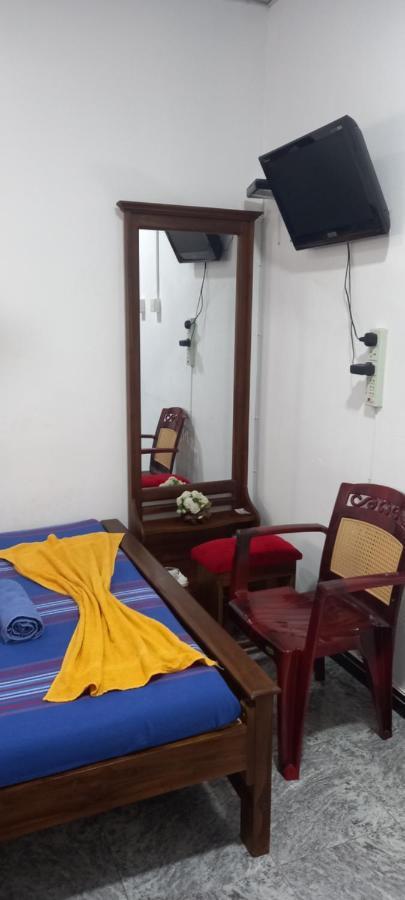 David Villa Anurâdhapura Extérieur photo